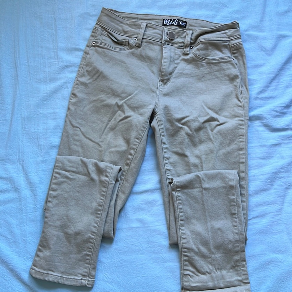 YMI Midi Green Pants, 5